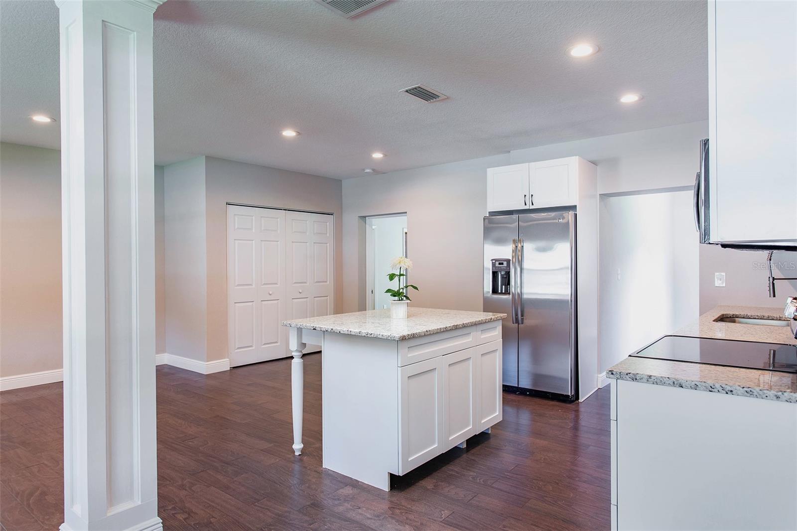 4604 W EL PRADO BLVD, TAMPA, FL, 33629