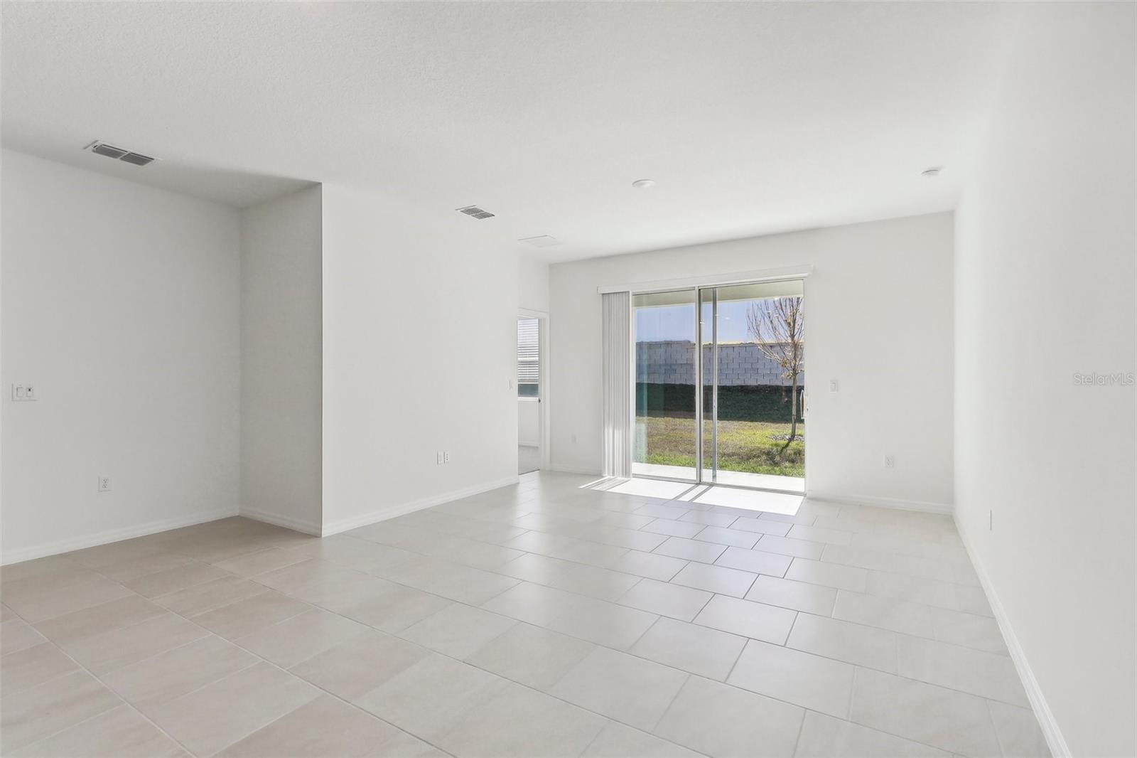 27508 STELLAR SEA WAY, HOWEY IN THE HILLS, FL, 34737