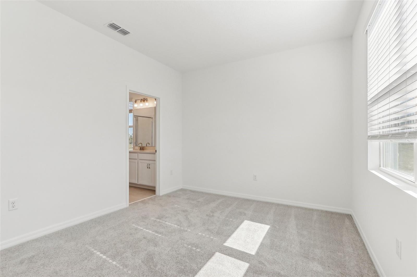 27508 STELLAR SEA WAY, HOWEY IN THE HILLS, FL, 34737