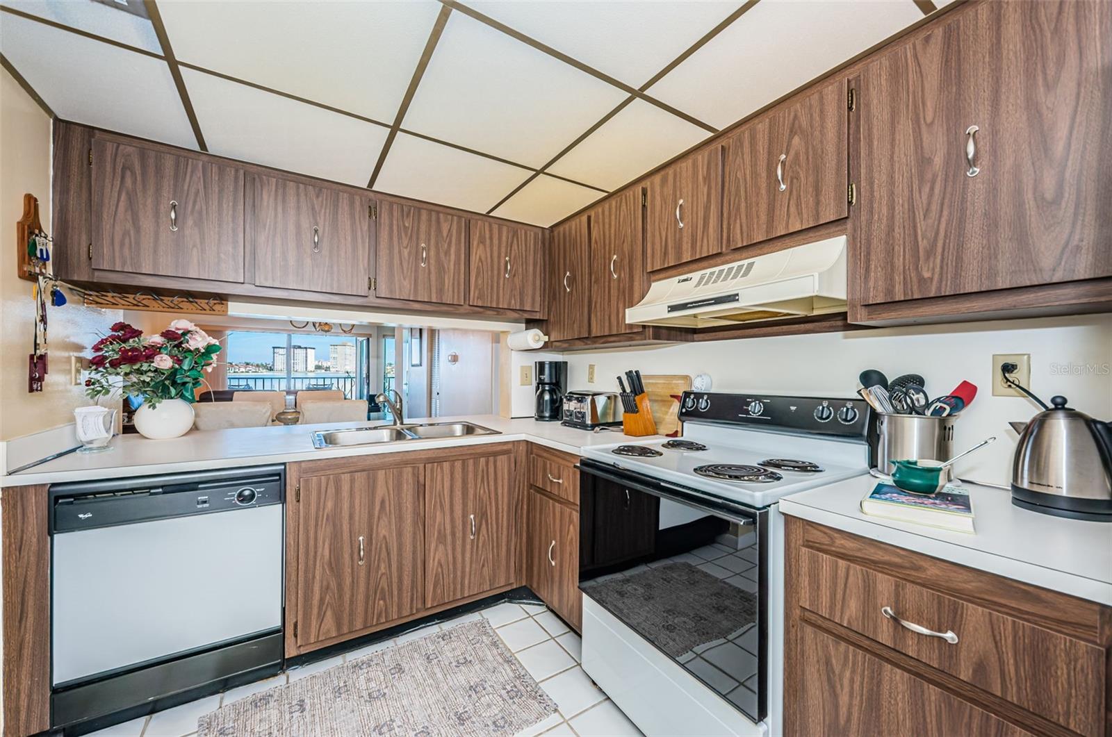6218 PALMA DEL MAR BLVD S #208, ST PETERSBURG, FL, 33715