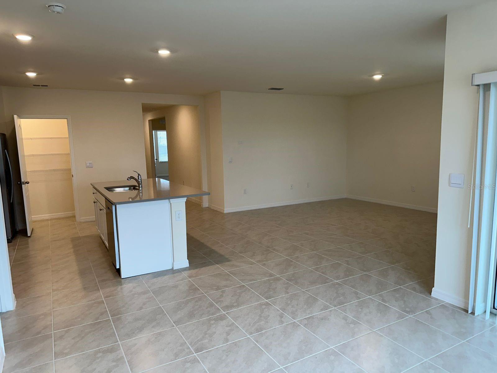 308 TAYLOR GROVES, LAKE WALES, FL, 33898
