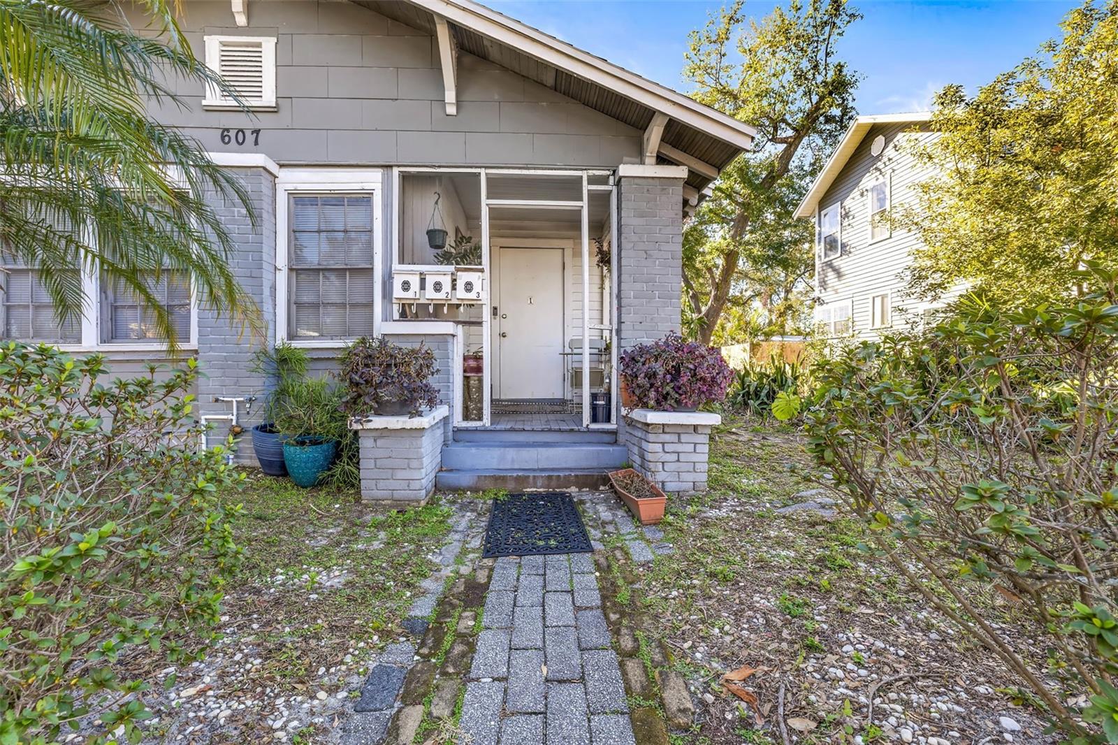 607 E LOUISIANA AVE, TAMPA, FL, 33603