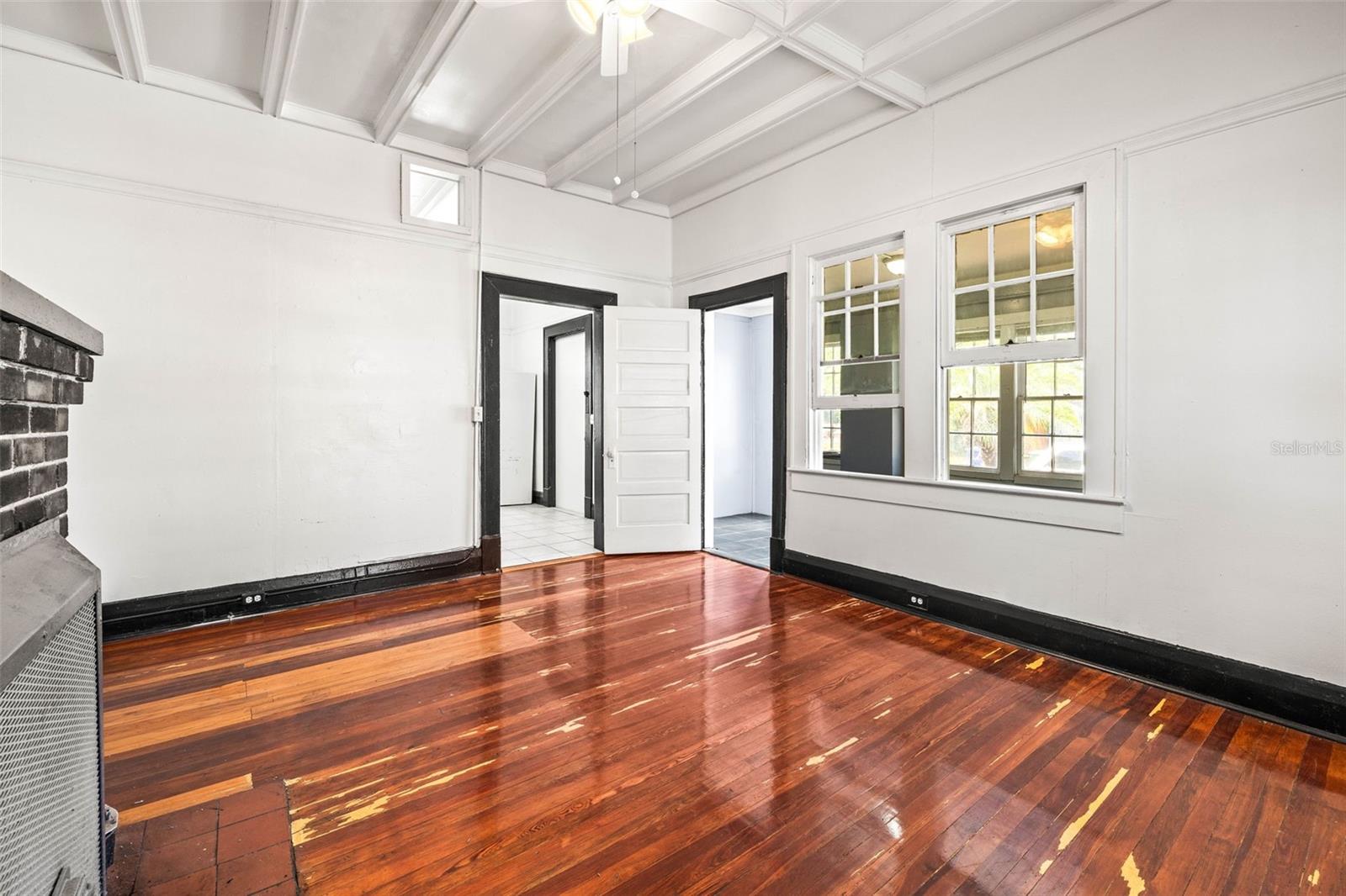 607 E LOUISIANA AVE, TAMPA, FL, 33603