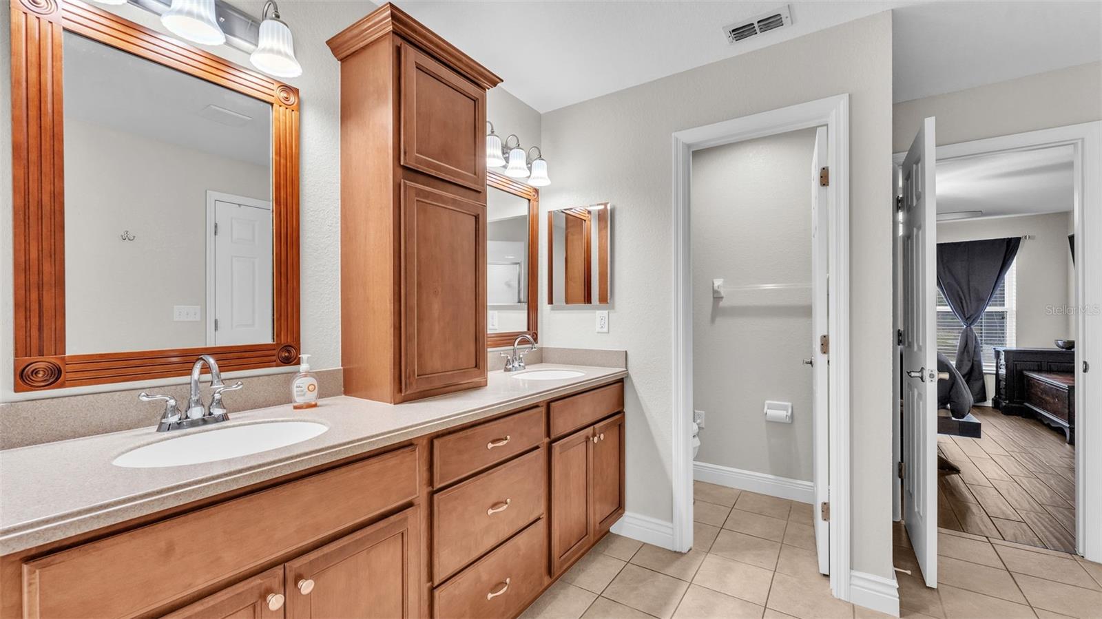 2105 NORMANDY HEIGHTS LN, WINTER HAVEN, FL, 33880