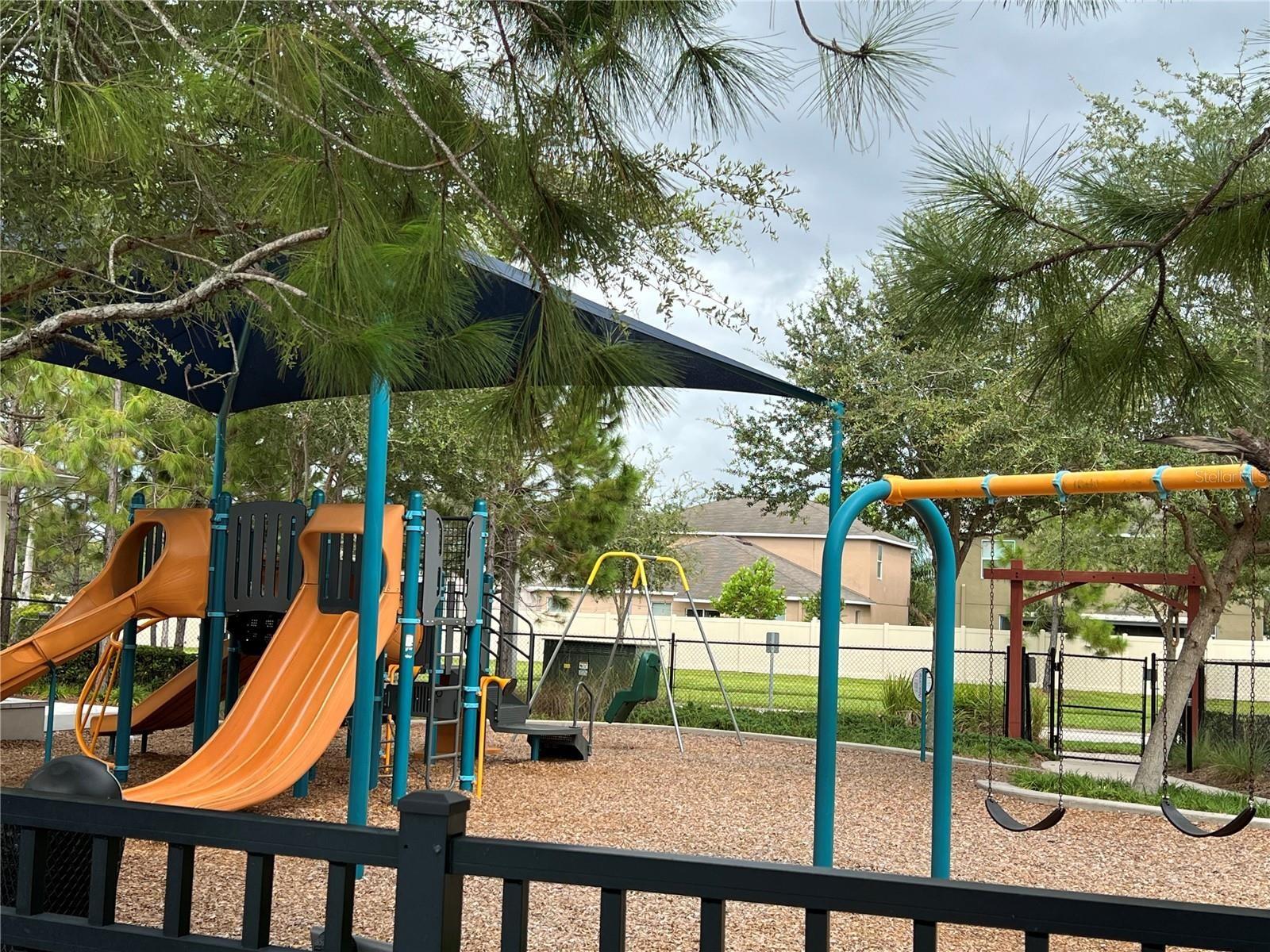 8115 ALAMOSA WOOD AVE, RUSKIN, FL, 33573