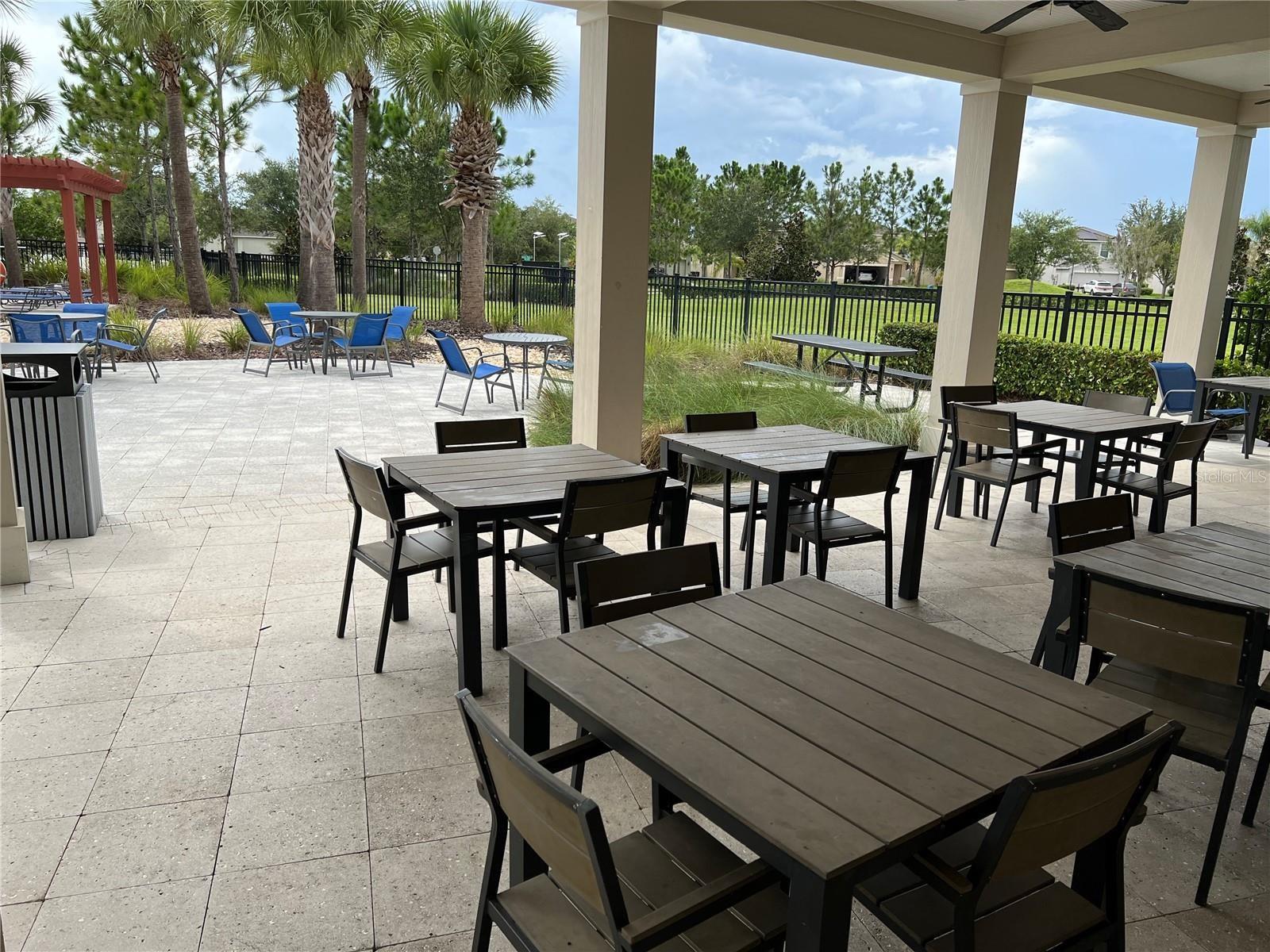 8115 ALAMOSA WOOD AVE, RUSKIN, FL, 33573