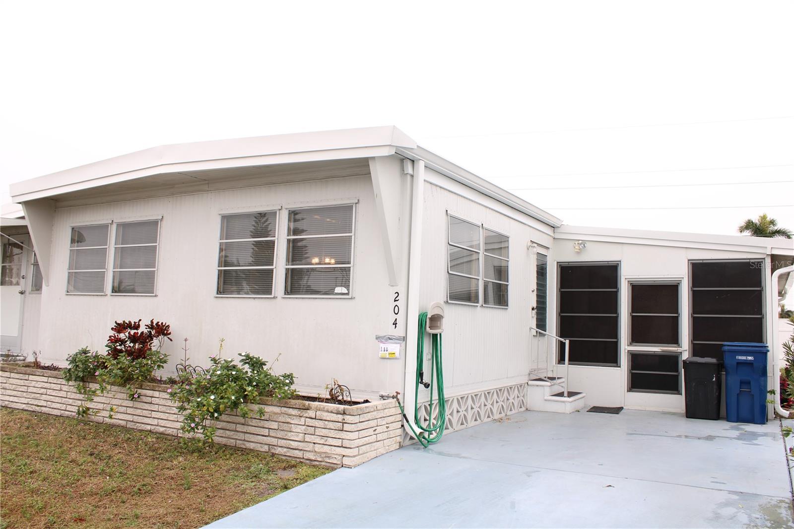 204 50TH AVENUE DR W, BRADENTON, FL, 34207