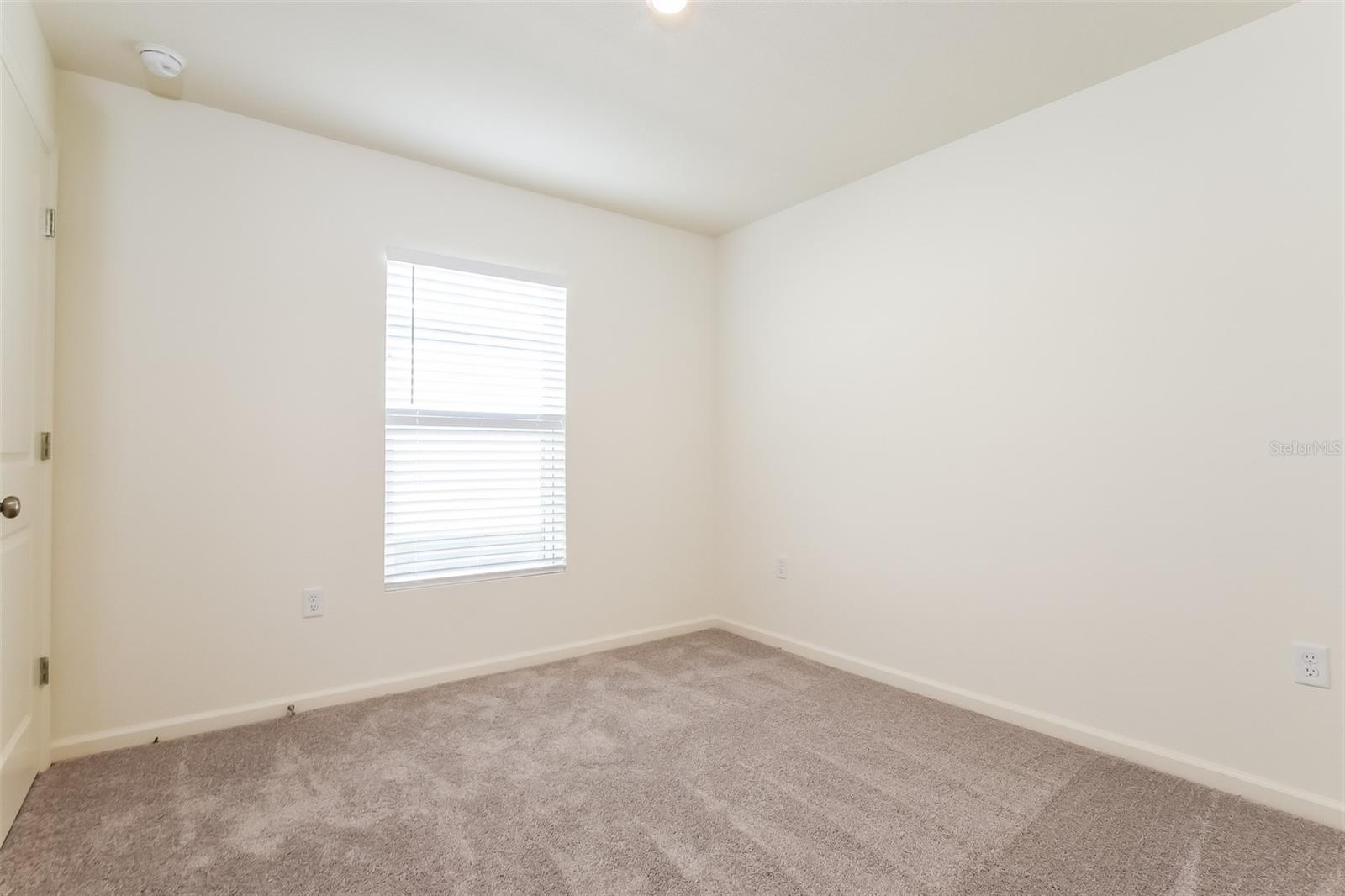 2007 IOWA DR, SUMTERVILLE, FL, 33585