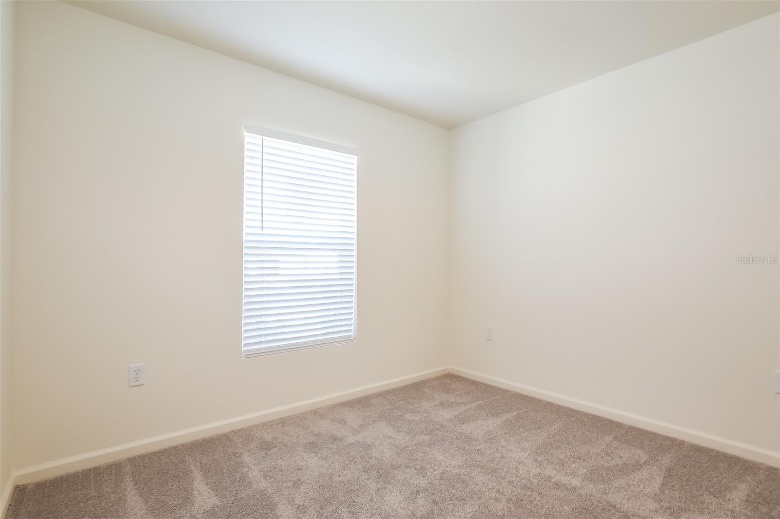 2007 IOWA DR, SUMTERVILLE, FL, 33585