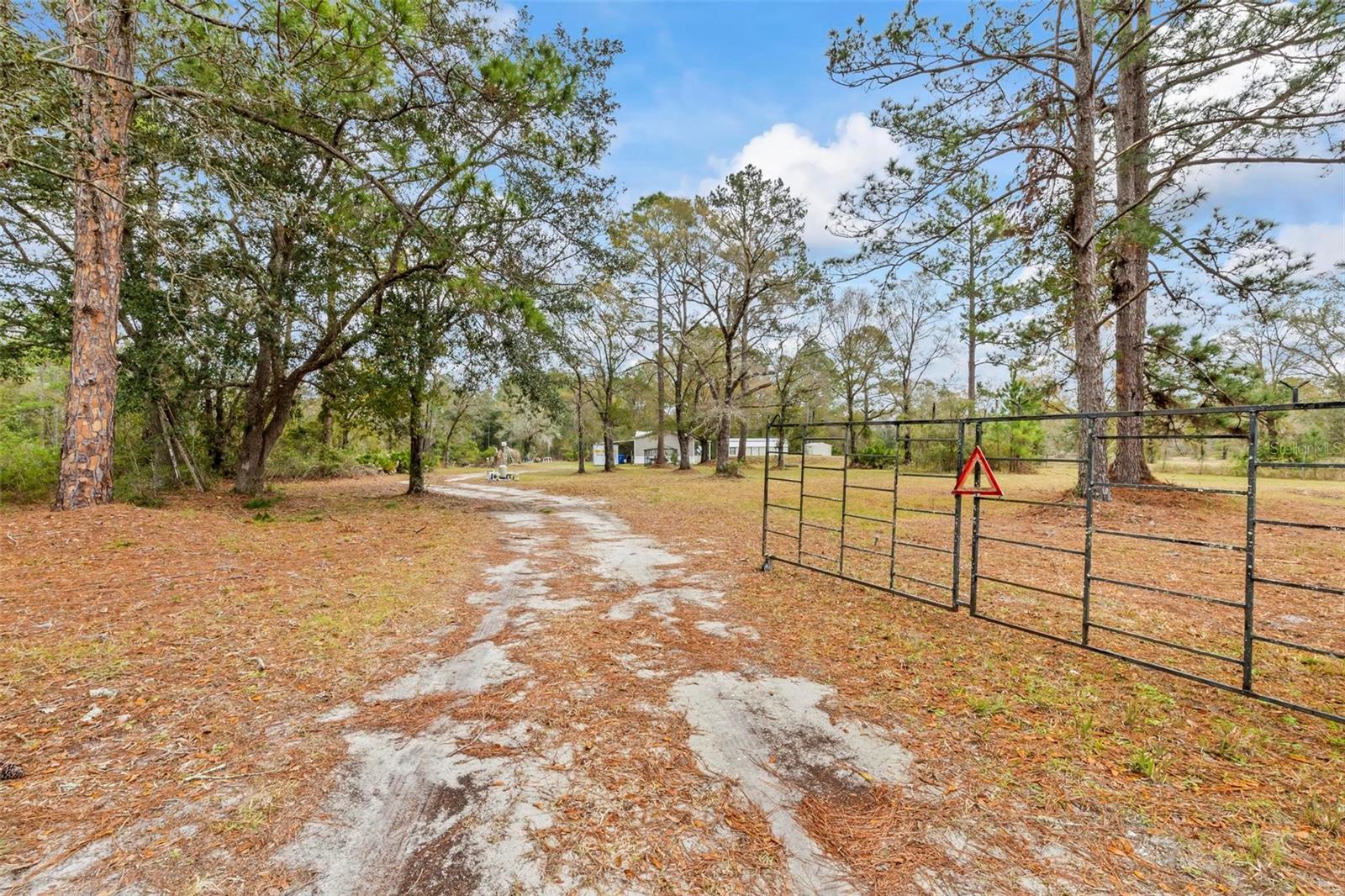 10550 ZIGLER AVE, HASTINGS, FL, 32145