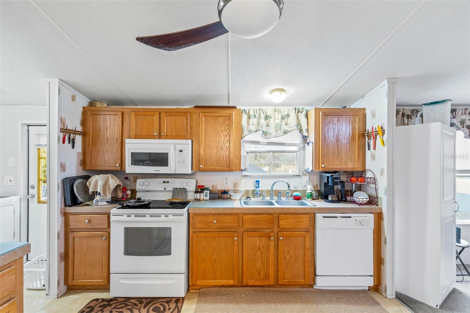 10550 ZIGLER AVE, HASTINGS, FL, 32145