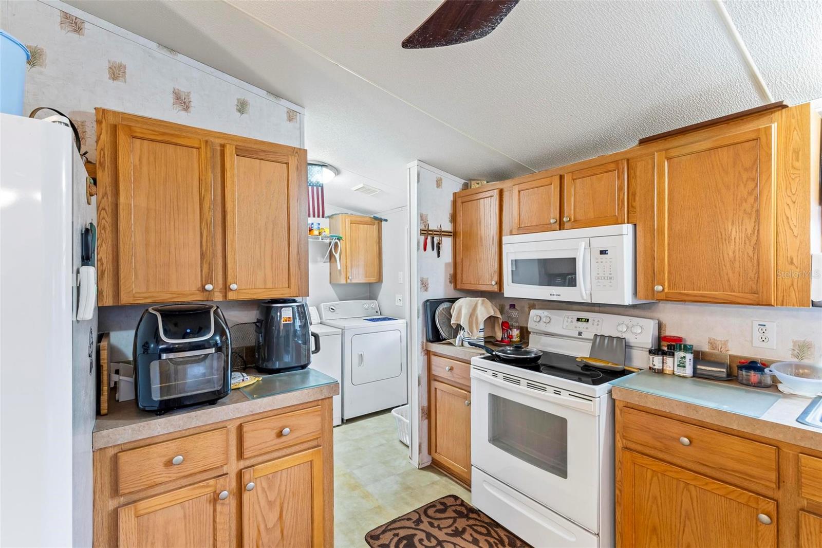 10550 ZIGLER AVE, HASTINGS, FL, 32145