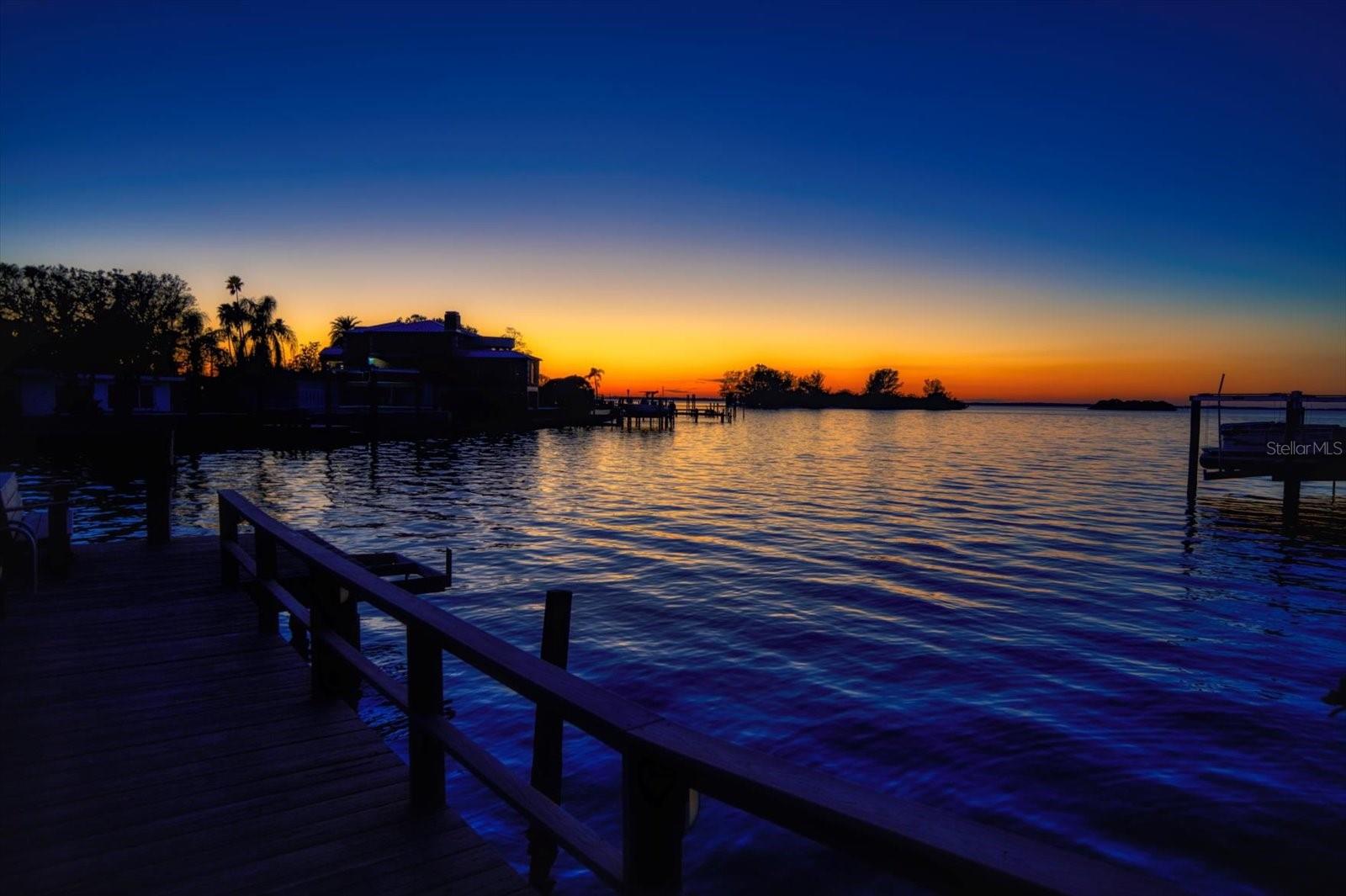 103 SHORE DR, DUNEDIN, FL, 34698