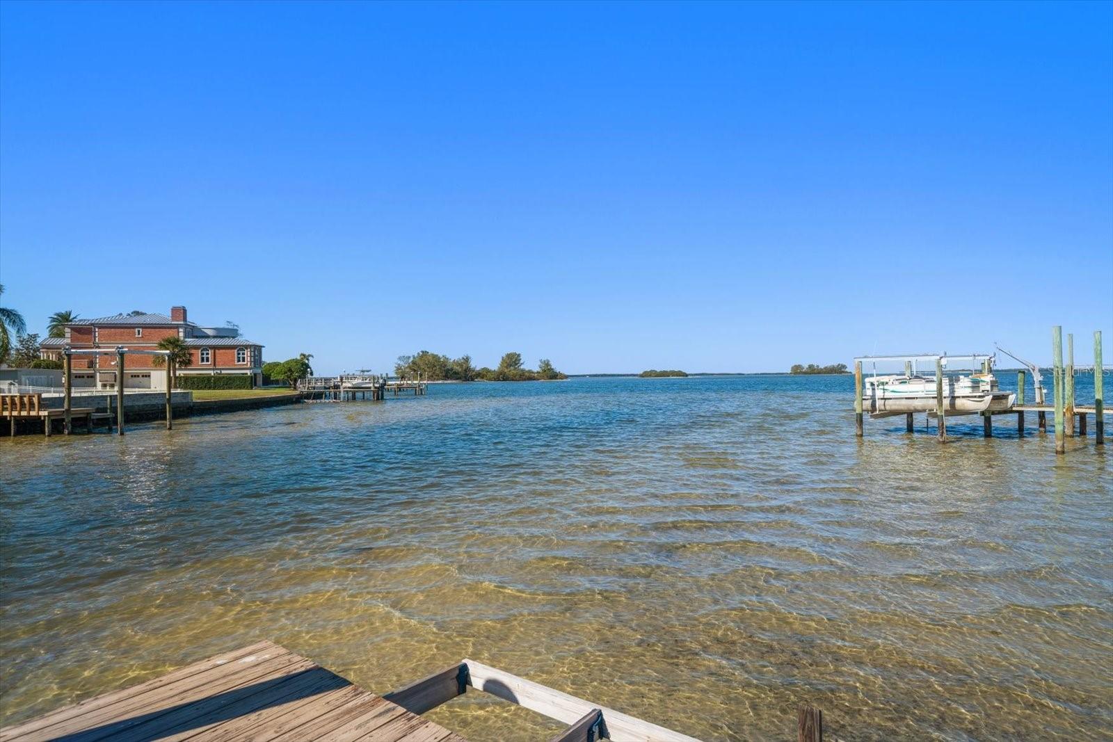 103 SHORE DR, DUNEDIN, FL, 34698