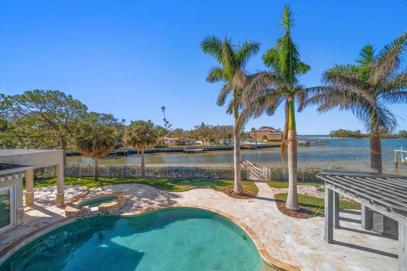 103 SHORE DR, DUNEDIN, FL, 34698