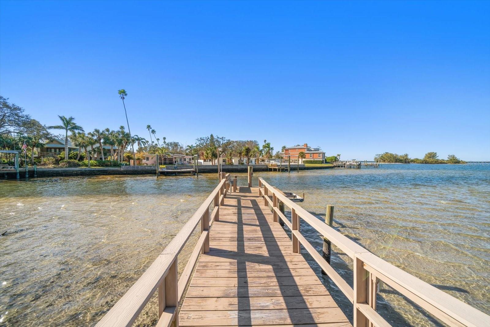 103 SHORE DR, DUNEDIN, FL, 34698