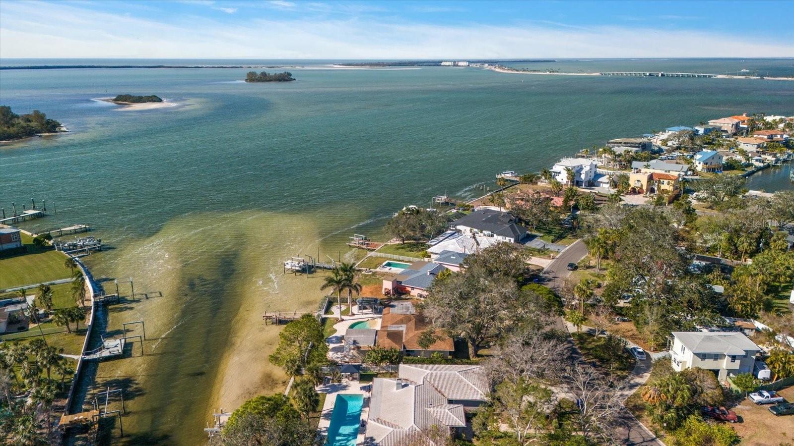 103 SHORE DR, DUNEDIN, FL, 34698