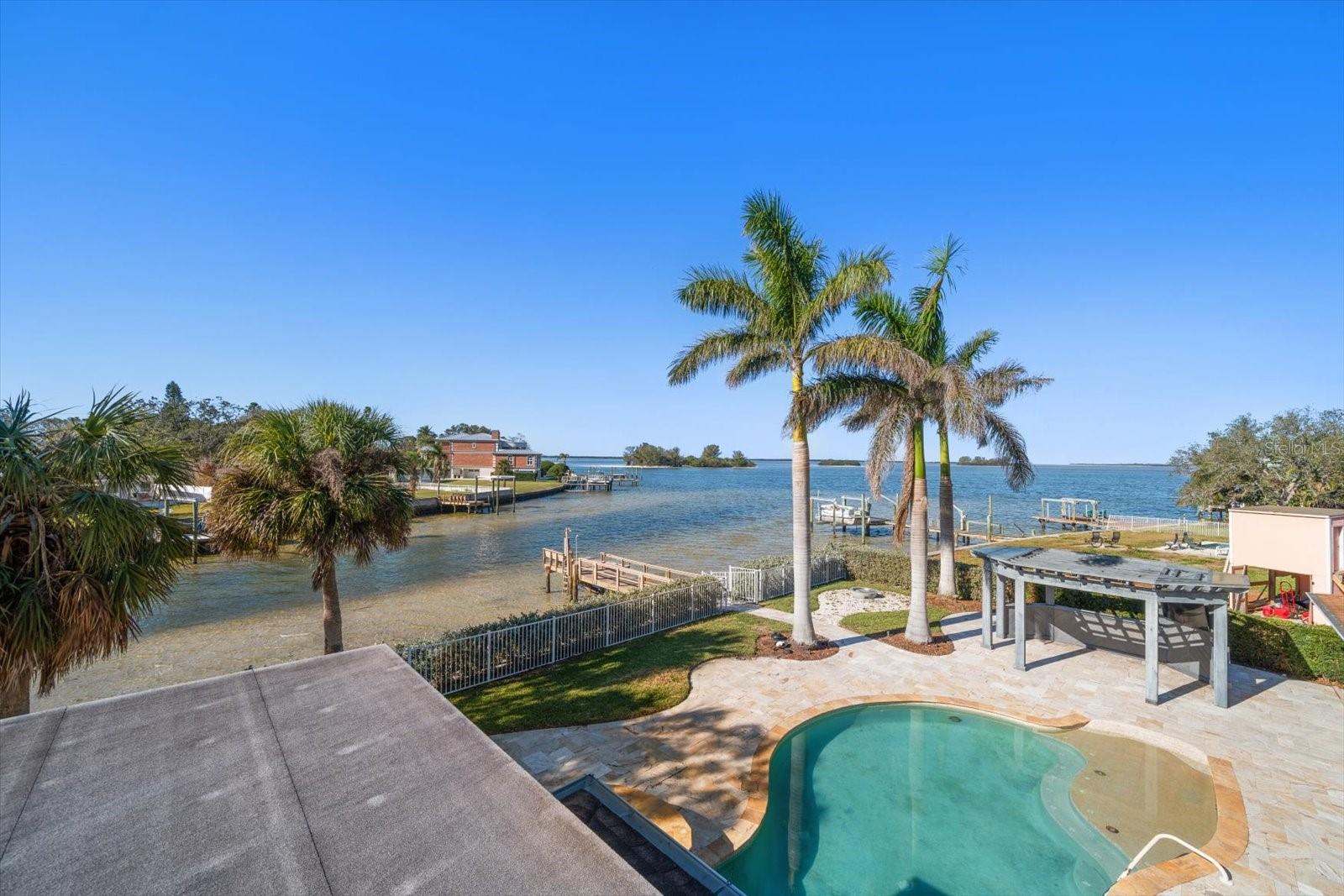 103 SHORE DR, DUNEDIN, FL, 34698