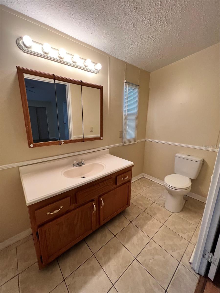 TAFT TOWN, ORLANDO, FL, 32824