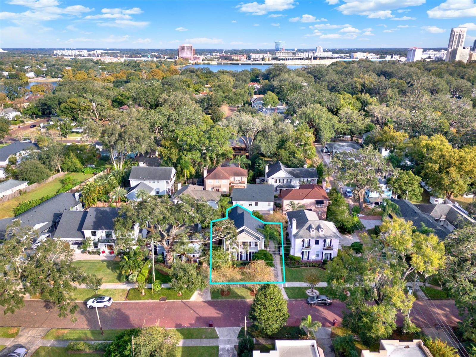833 ELLWOOD AVE, ORLANDO, FL, 32804
