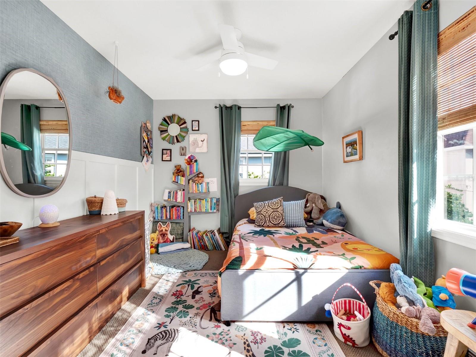 833 ELLWOOD AVE, ORLANDO, FL, 32804