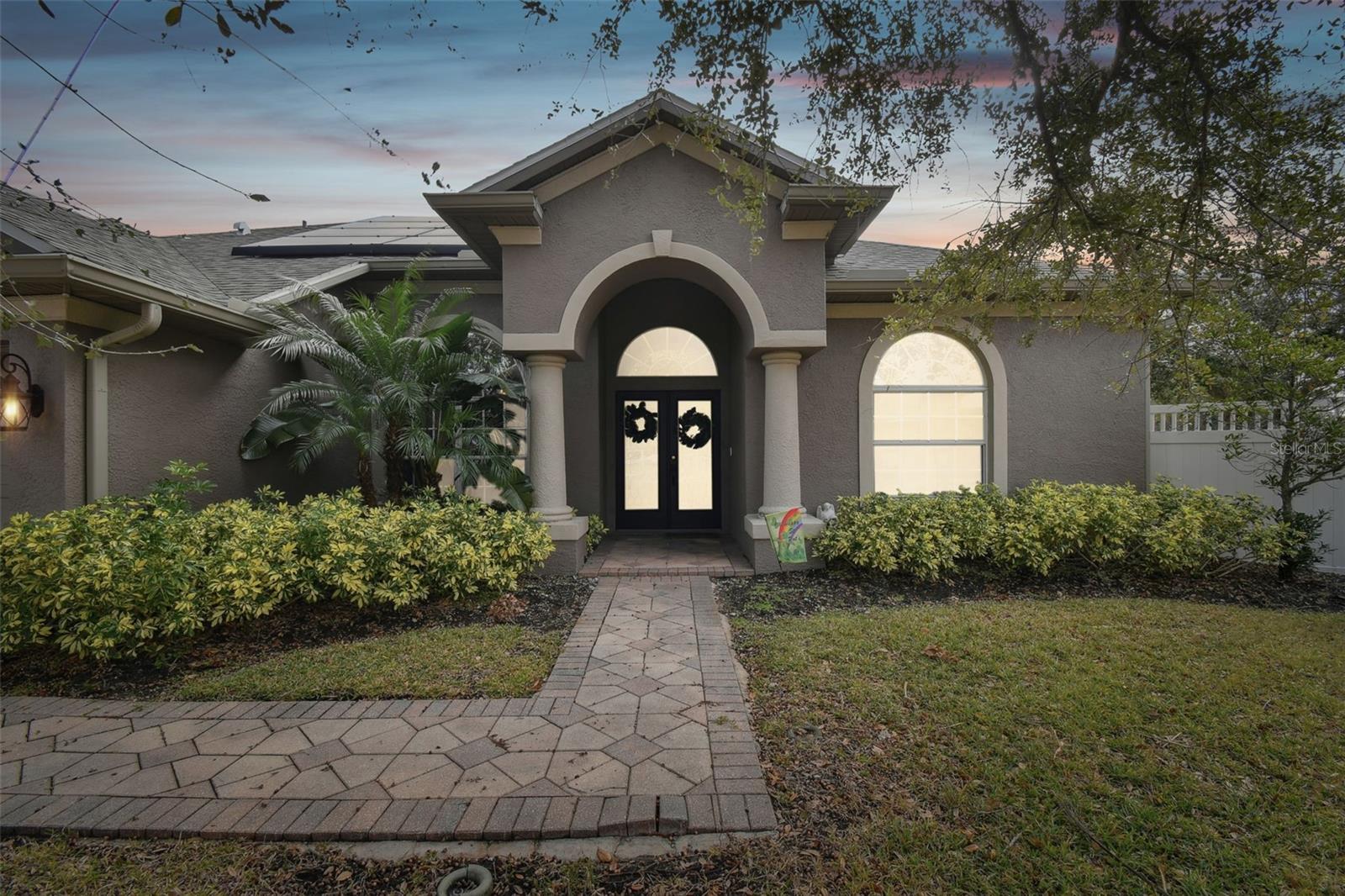 609 SALT LAKE DR, TARPON SPRINGS, FL, 34689