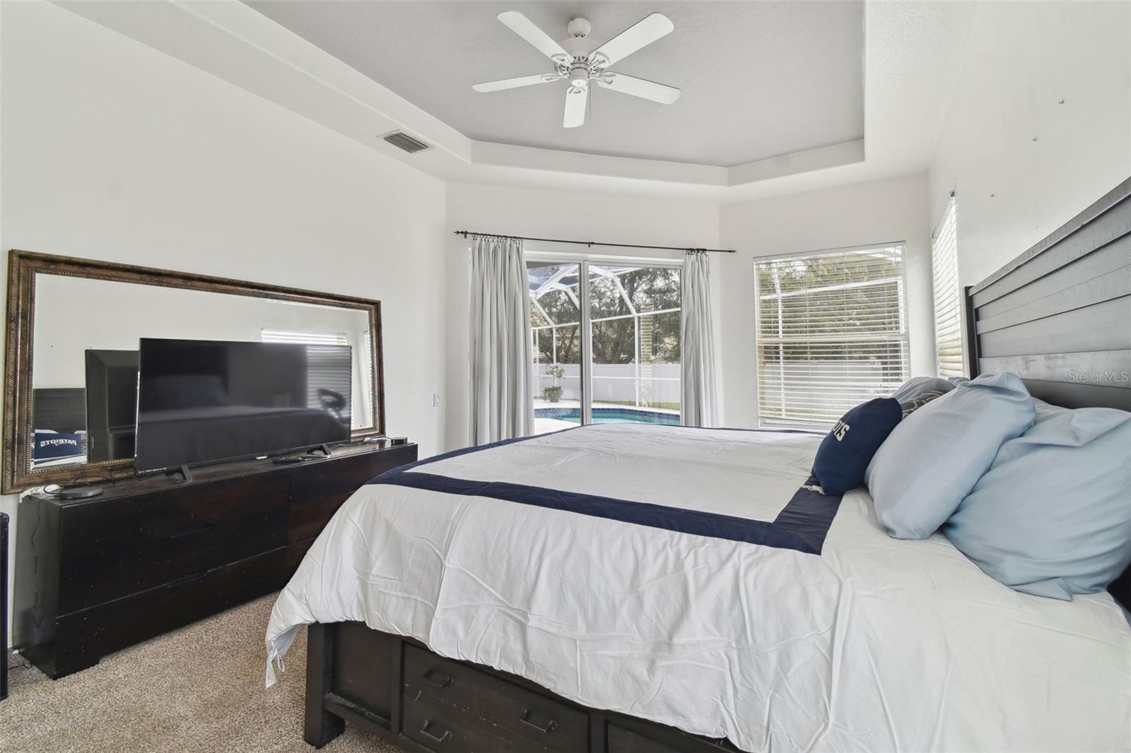 609 SALT LAKE DR, TARPON SPRINGS, FL, 34689