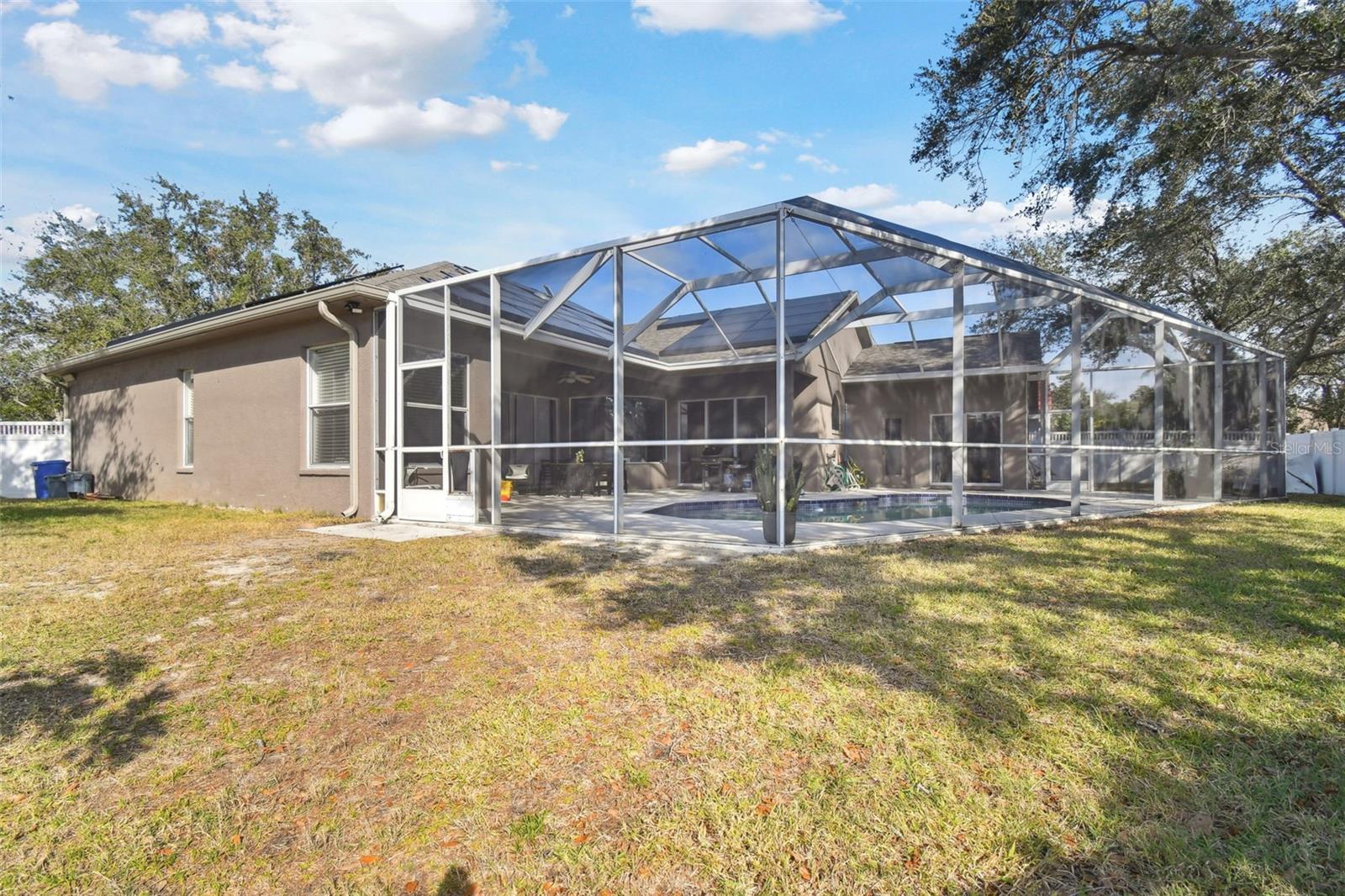 609 SALT LAKE DR, TARPON SPRINGS, FL, 34689