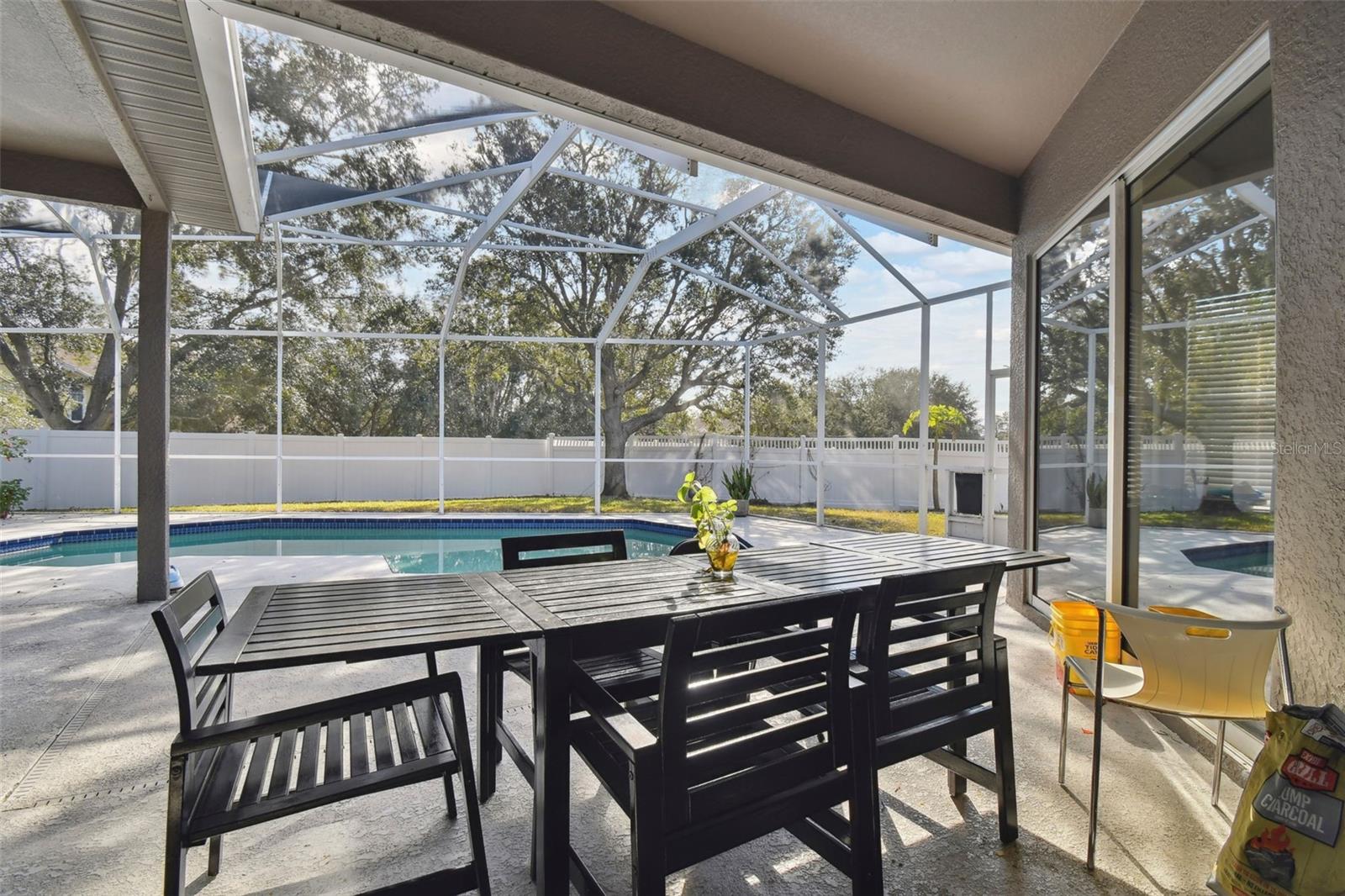 609 SALT LAKE DR, TARPON SPRINGS, FL, 34689
