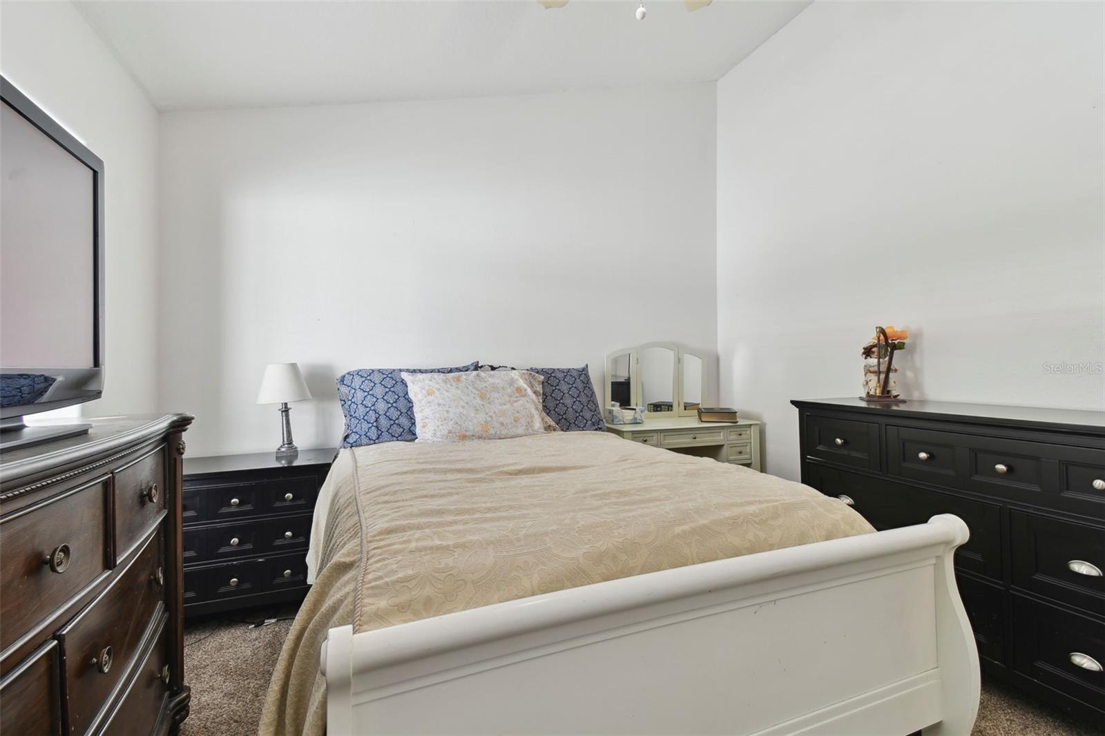 609 SALT LAKE DR, TARPON SPRINGS, FL, 34689