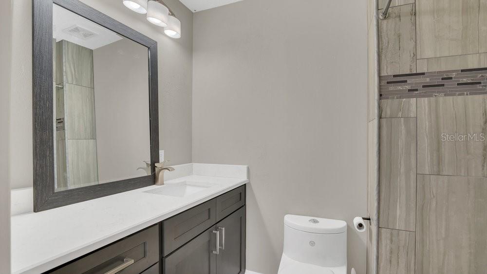 3433 GLOSSY LEAF LN, CLERMONT, FL, 34711