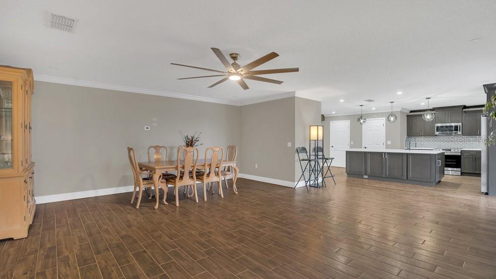 3433 GLOSSY LEAF LN, CLERMONT, FL, 34711