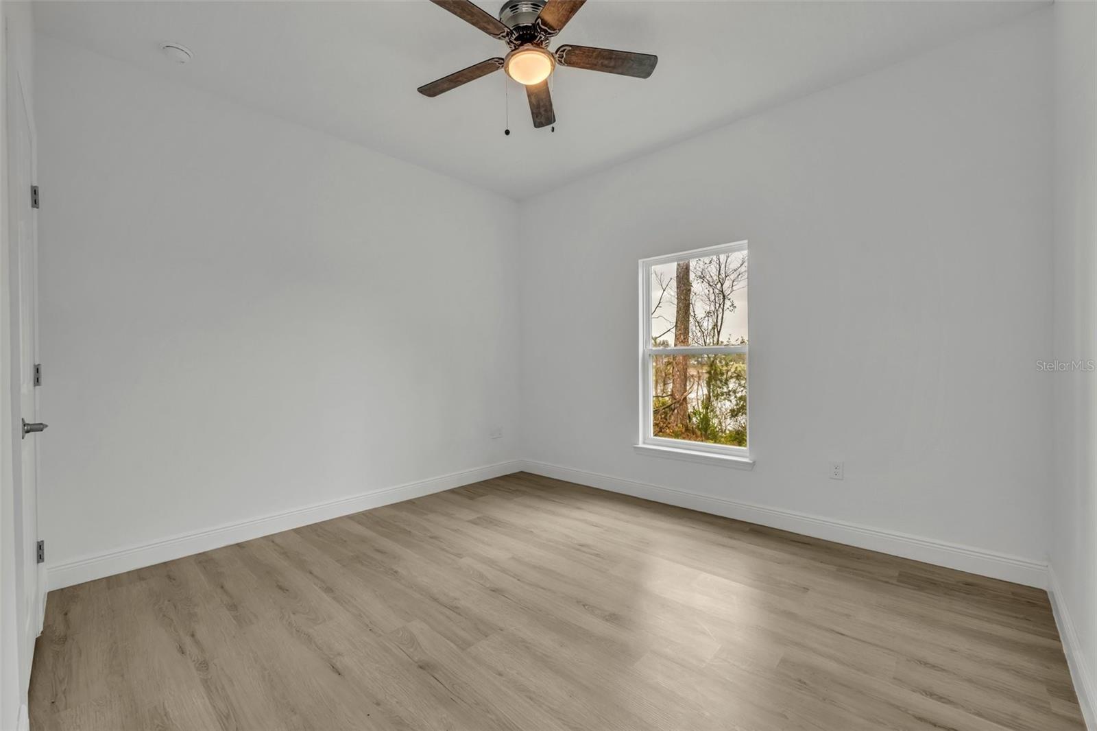 2402 WEATHERFORD DR, DELTONA, FL, 32738