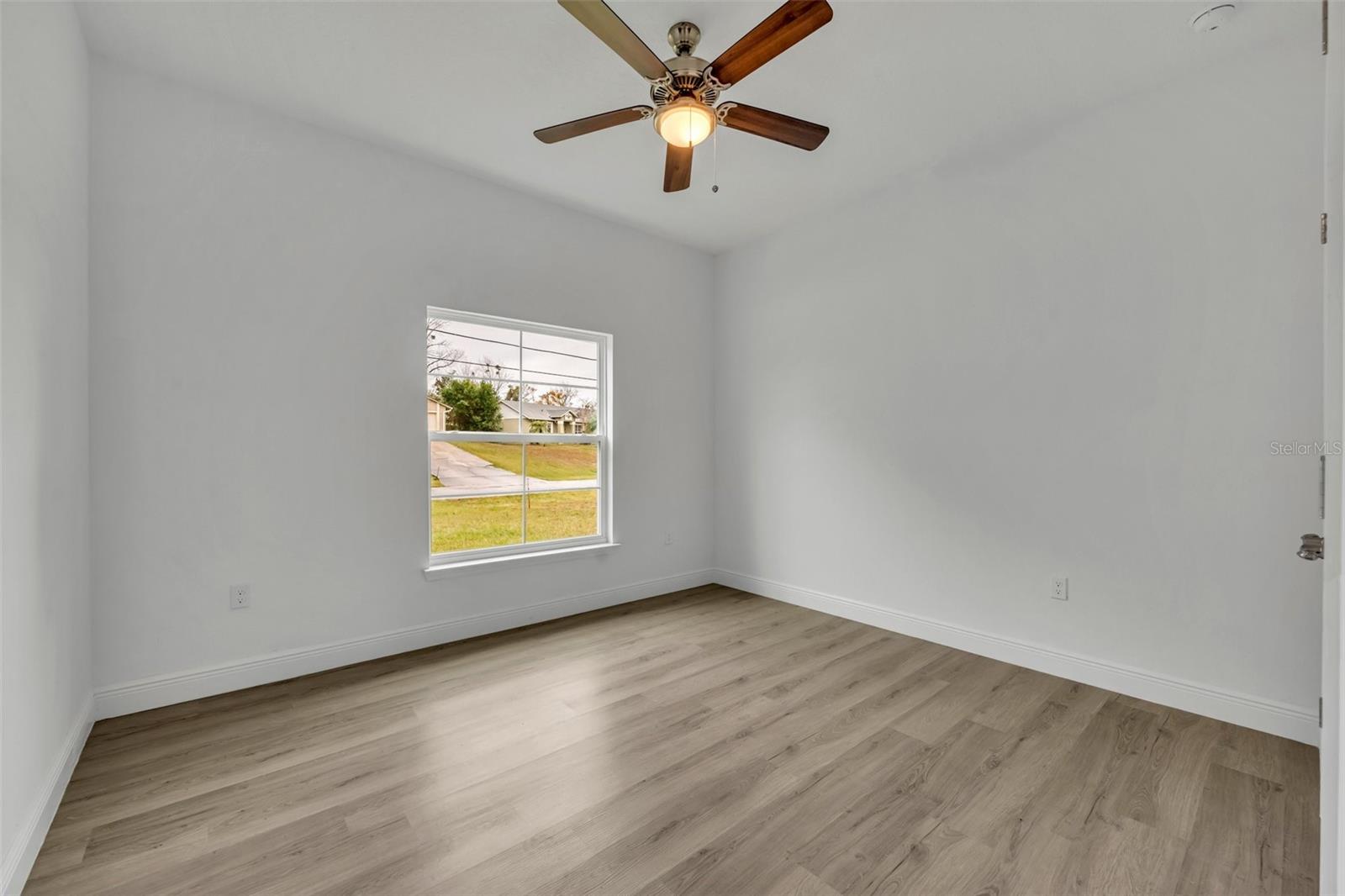 2402 WEATHERFORD DR, DELTONA, FL, 32738