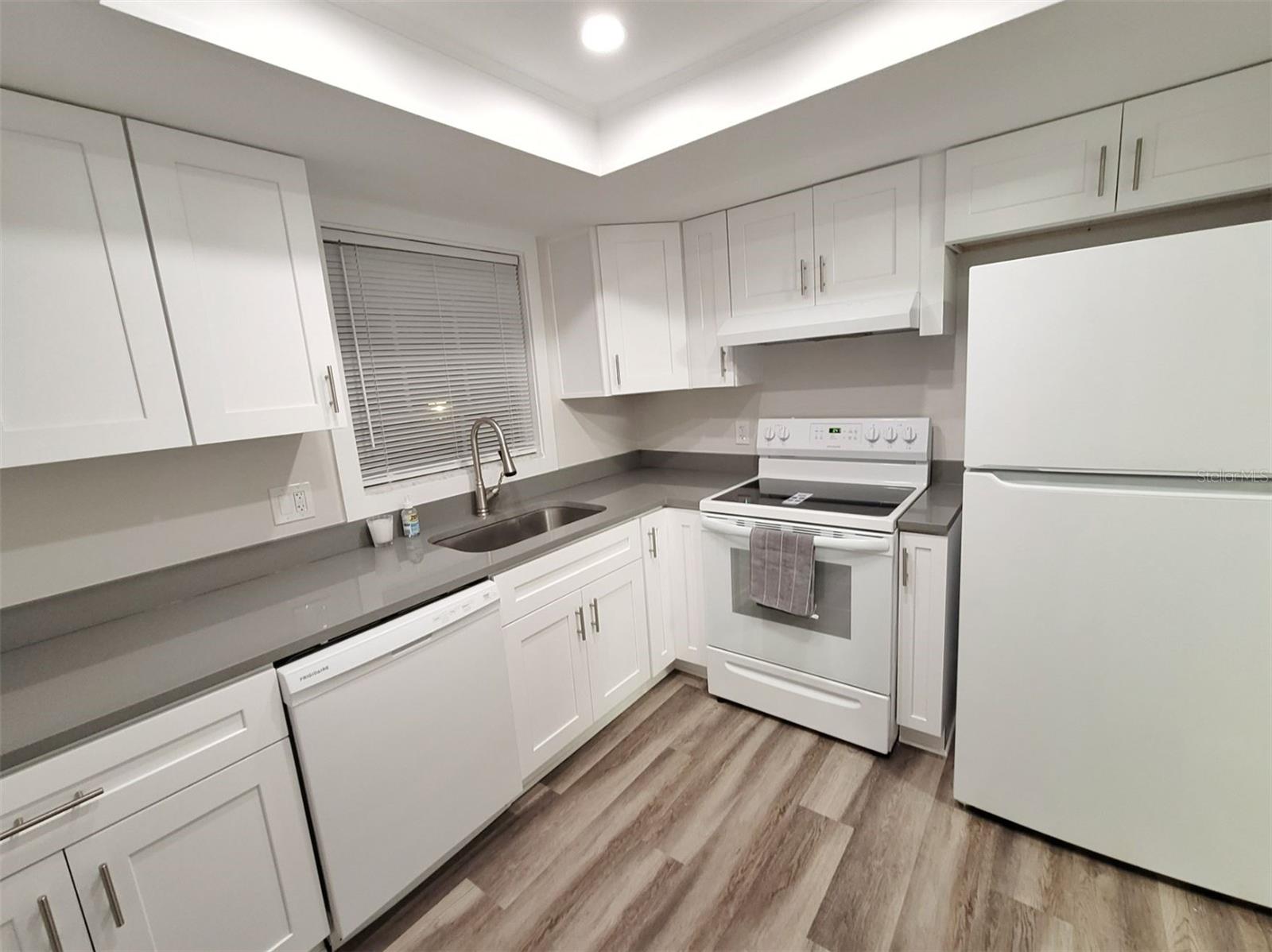 6026 1ST AVE S #3, ST PETERSBURG, FL, 33707