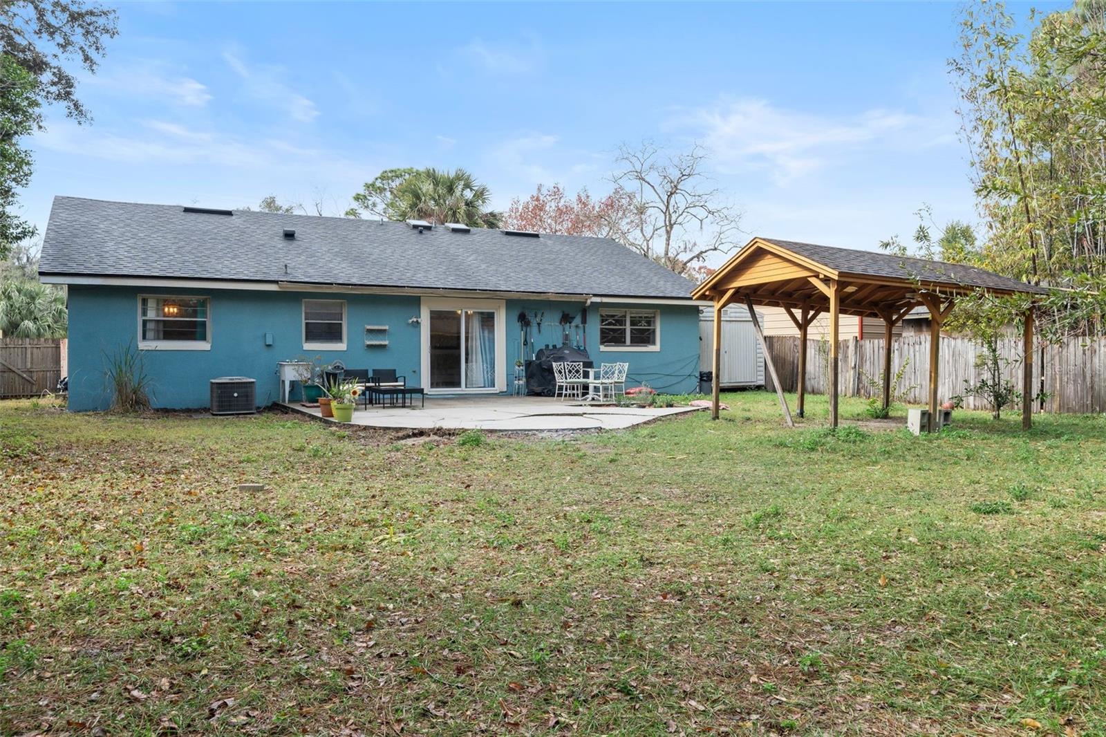 905 SUWANNEE DR, APOPKA, FL, 32703