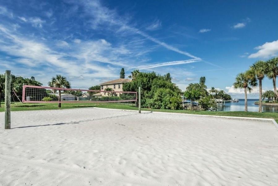 4954 BEACH DR SE #D, ST PETERSBURG, FL, 33705