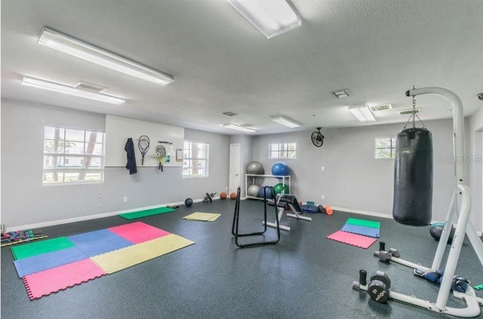 4954 BEACH DR SE #D, ST PETERSBURG, FL, 33705