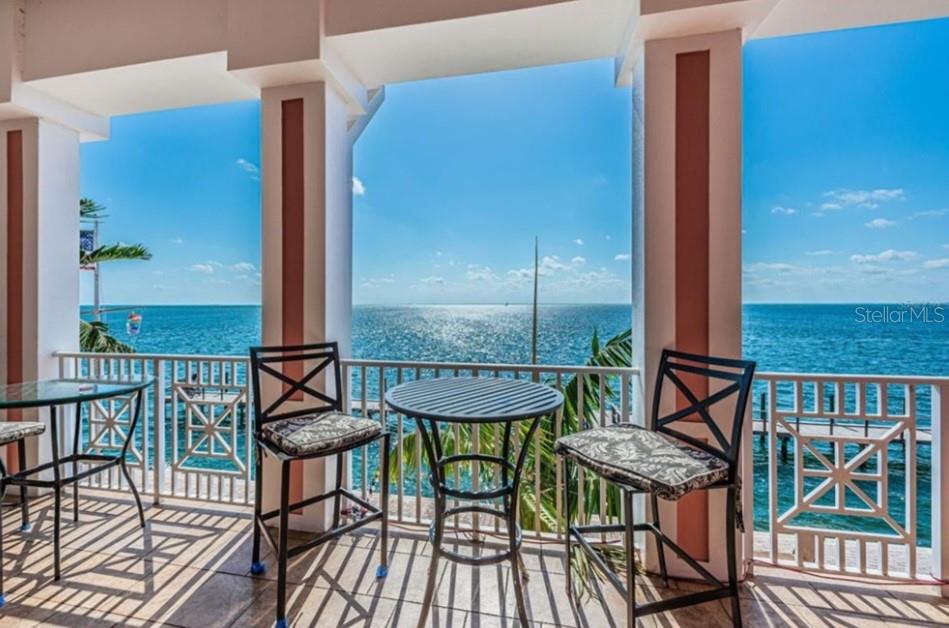 4954 BEACH DR SE #D, ST PETERSBURG, FL, 33705