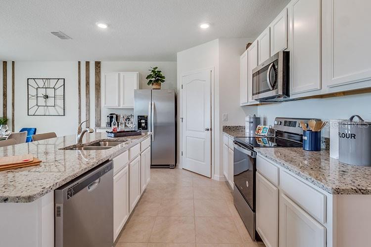 7098 PAINTED BUNTING WAY, ST CLOUD, FL, 34773