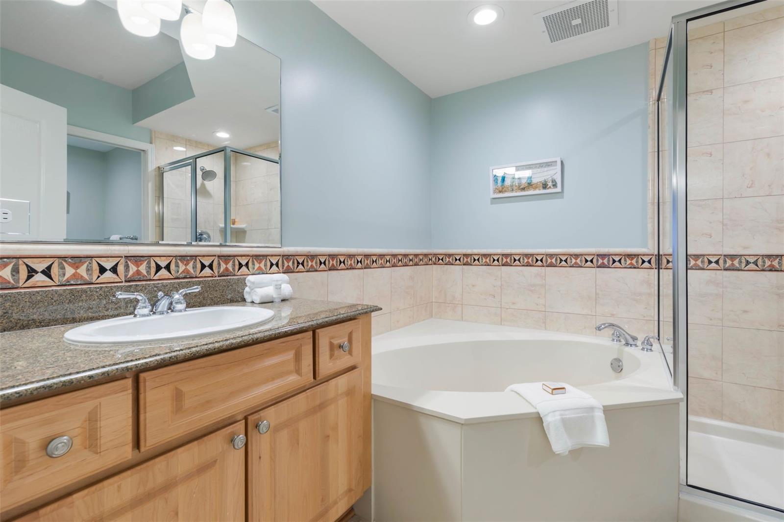 200 OCEAN CREST DR #405, PALM COAST, FL, 32137