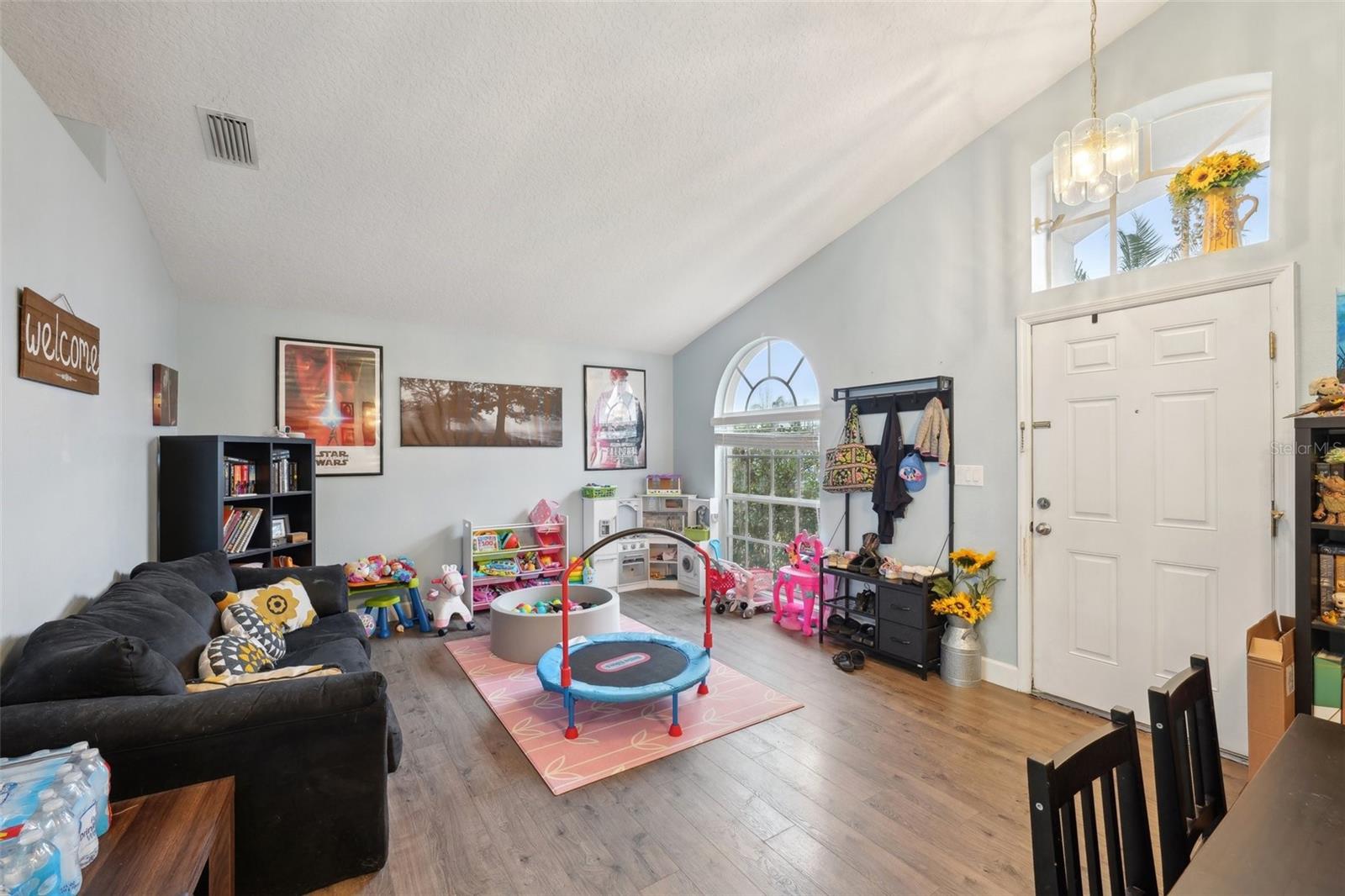 6325 CHAPEL PINES BLVD, WESLEY CHAPEL, FL, 33545