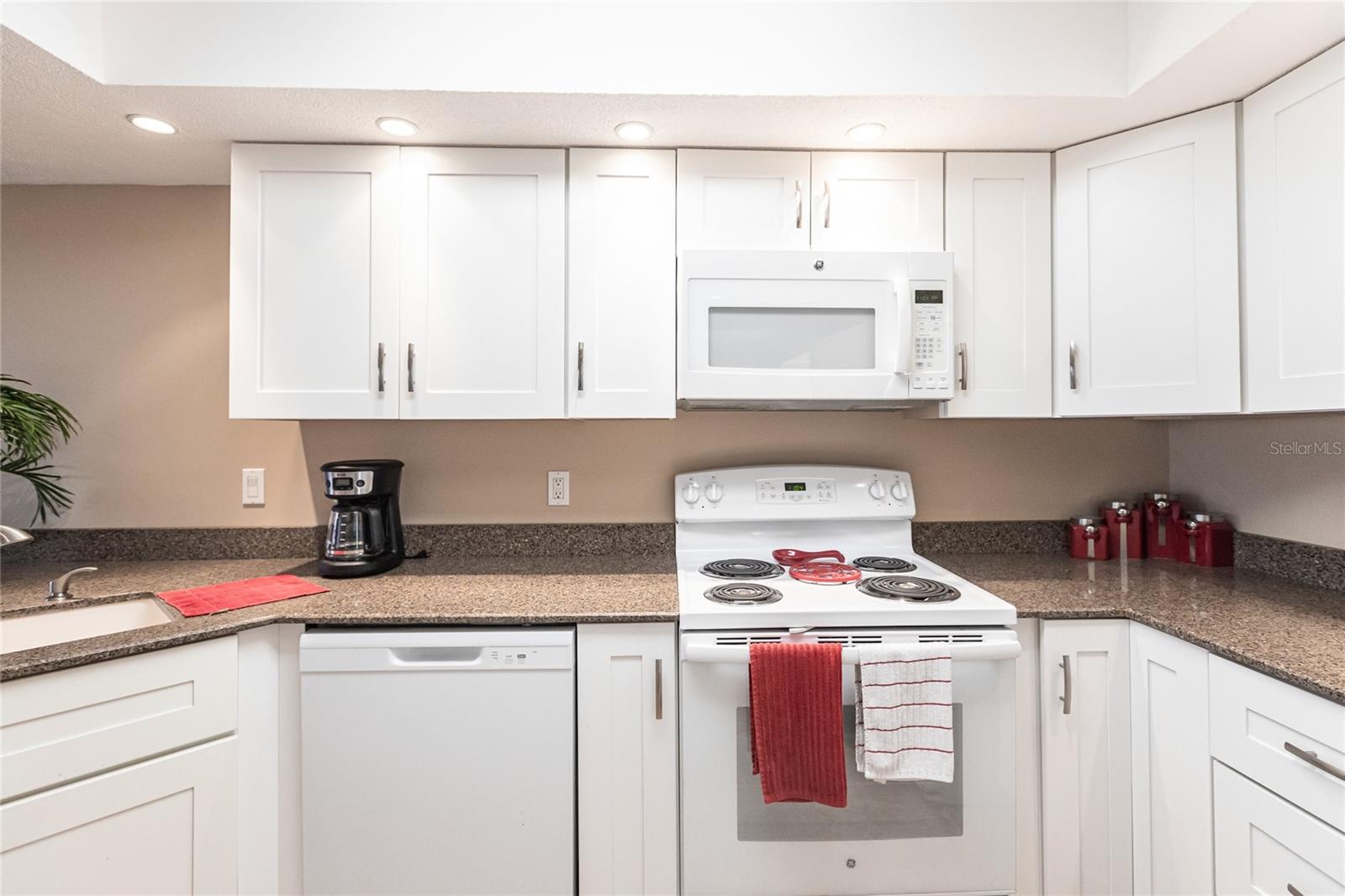 1 COLONY POINT DR #A19, PUNTA GORDA, FL, 33950