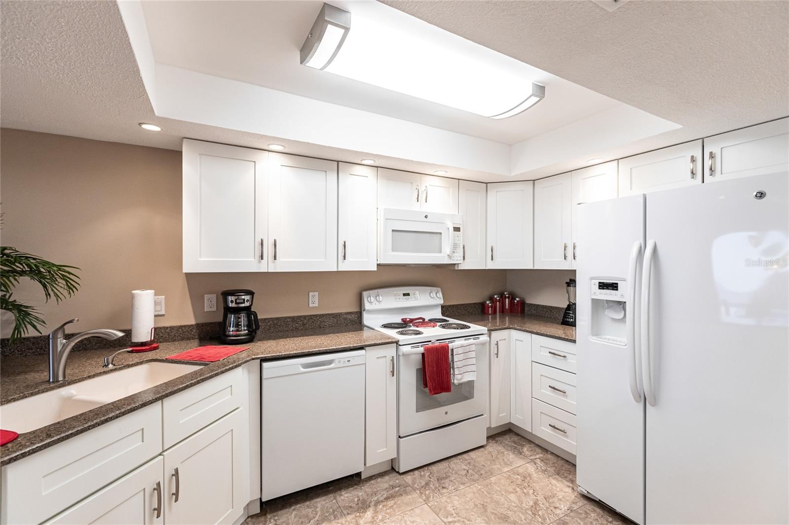 1 COLONY POINT DR #A19, PUNTA GORDA, FL, 33950