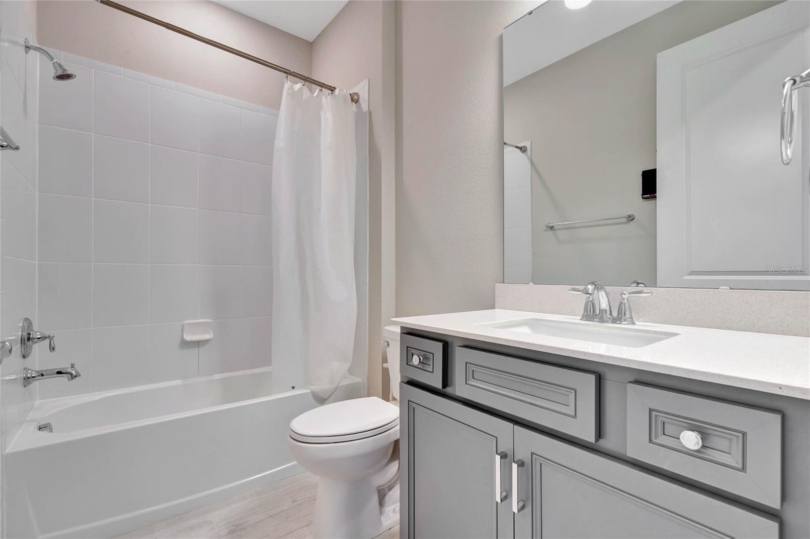 15913 WINDING BLUFF DR, MONTVERDE, FL, 34756