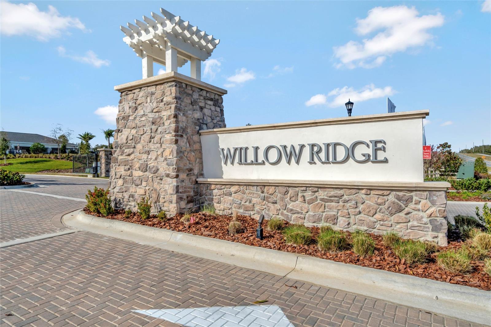15913 WINDING BLUFF DR, MONTVERDE, FL, 34756