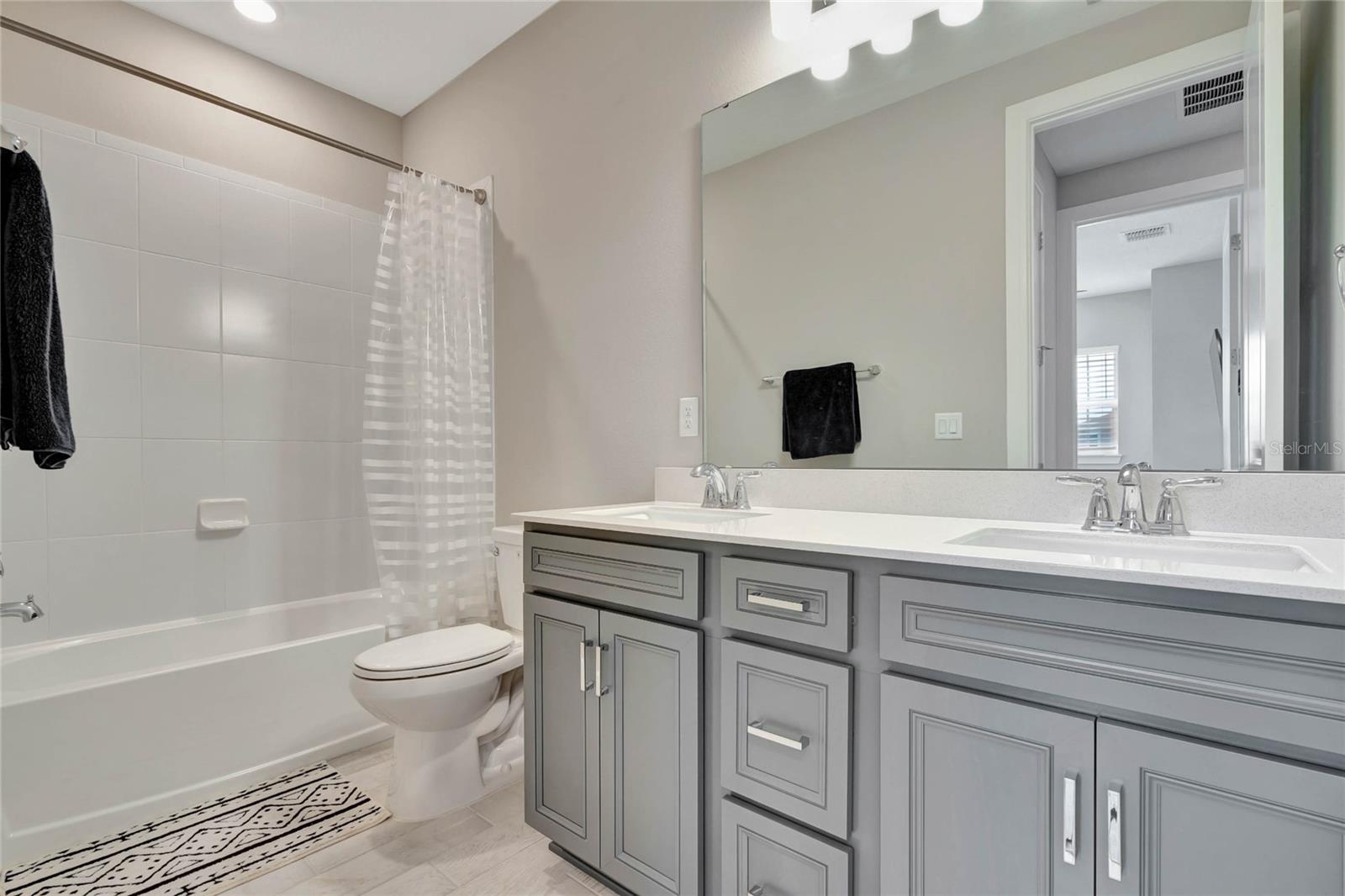 15913 WINDING BLUFF DR, MONTVERDE, FL, 34756