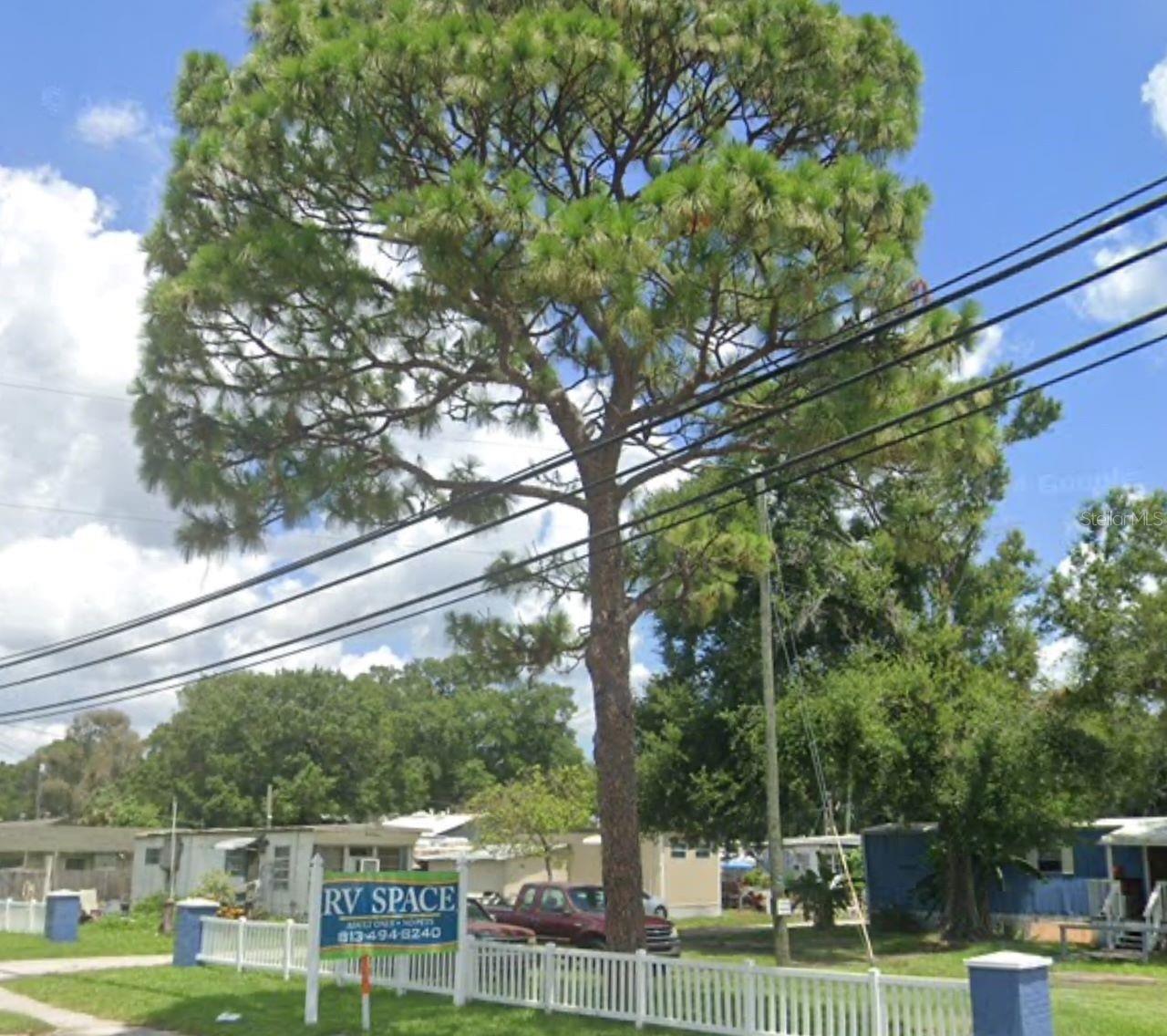 2903 W WATERS AVE, TAMPA, FL, 33614