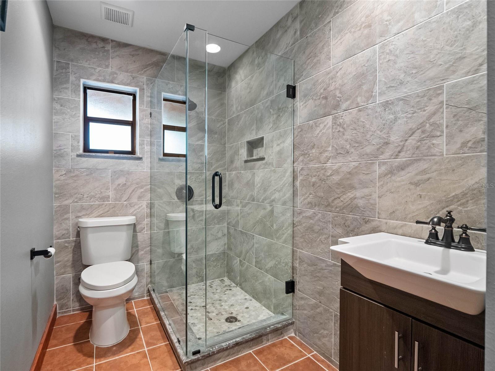 30931 SUNSET DR, TAVARES, FL, 32778