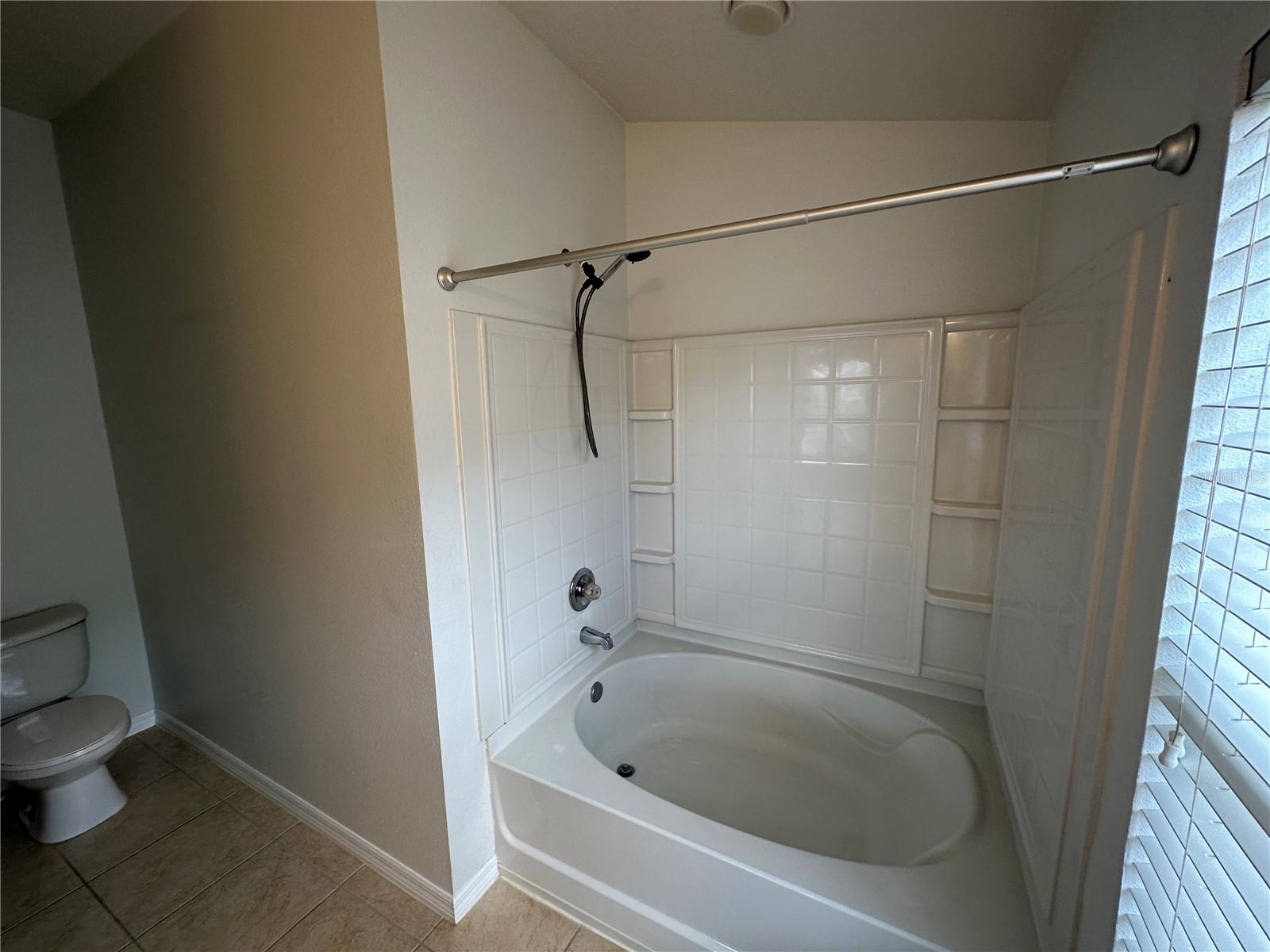 1329 BROKEN OAK DR #51-A, WINTER GARDEN, FL, 34787